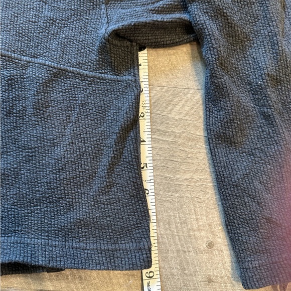 Lululemon cropped ribbed turtleneck sweater size small - Picture 5 of 7